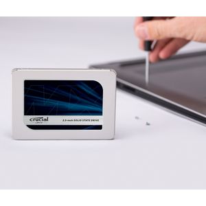 CT4000MX500SSD1-Galeria-3