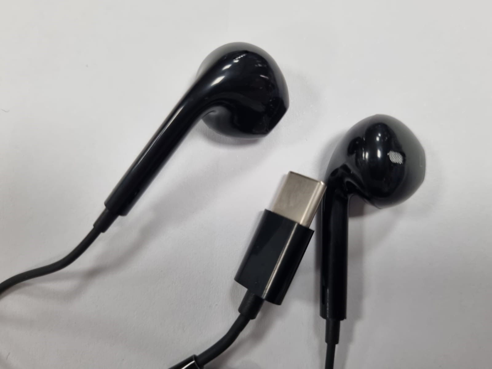 AURICULARES + MICRO IN-EAR NETWAY TIPO C NEGRO