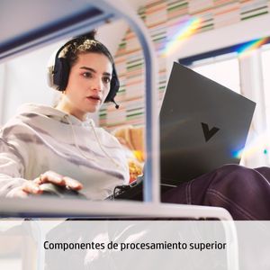 6H6K4EA-Galeria-12