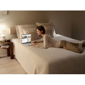 UM5606WA-RK370W-Galeria-10