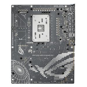 90MB1IF0-M0EAY0-Galeria-11