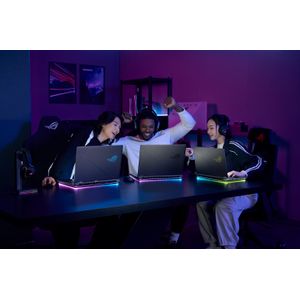 G815LM-S9004-Galeria-16