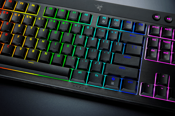 TECLADO RAZER BLACKWIDOW V4 LOW PROFILE HYPERSPEED GREEN SWITCH (US LAYOUT) (RZ03-05270100-R3M1)