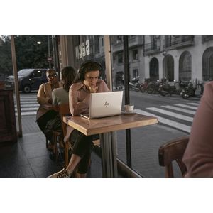 AD2Z2ET-ABE-Galeria-9