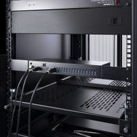 Miniatura 10 de 16-Port Industrial USB 3.0 Hub/Switch