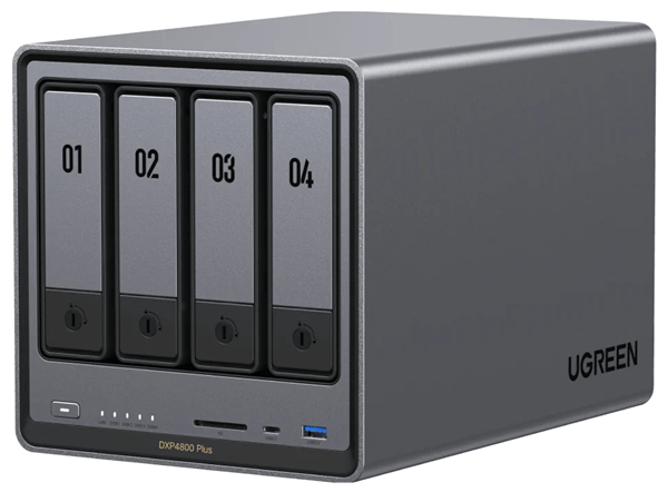 NASYNC UGREEN DXP4800 PLUS
