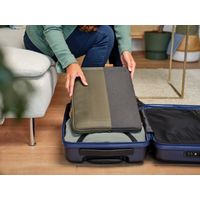 Miniatura 8 de FUNDA UNIVERSAL TRUST LISBOA 25247 SOFT SLEEVE COLOR NEGRO/VERDE PARA TABLETS/PORTATILES HASTA 16"
