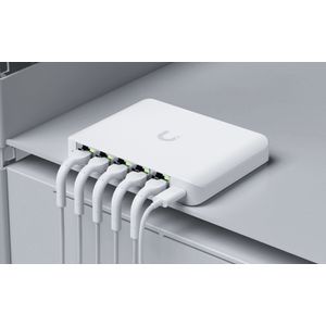 USW-FLEX-2.5G-5-Galeria-7
