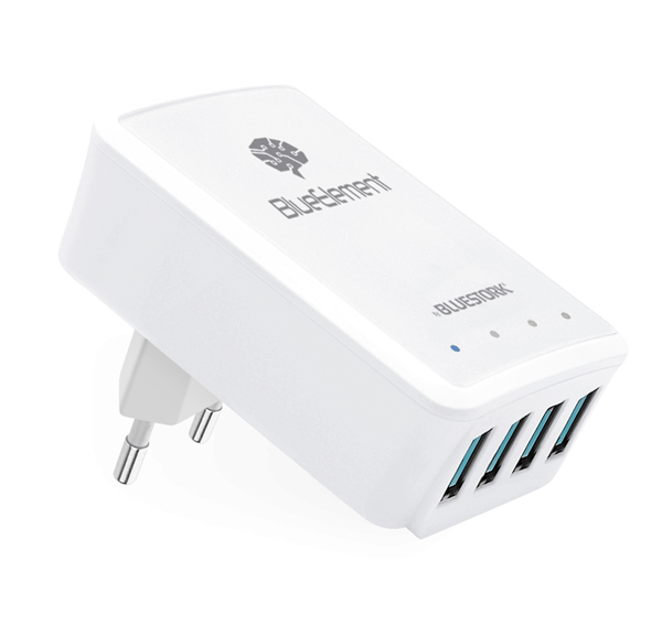 cargador de pared bluestork 4xusb 5.1a blanco led
