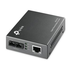 MC210CS-Galeria-1