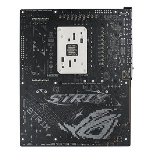 90MB1IB0-M0EAY0-Galeria-13
