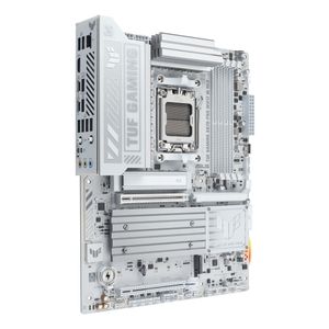 90MB1NY0-M0EAY0-Galeria-5