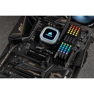 CSSD-F2000GBMP600R2-Galeria-3