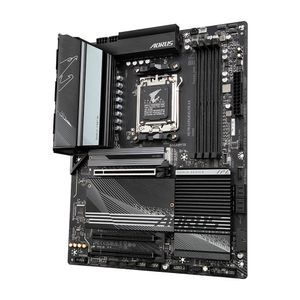 X670-AORUS-ELITE-AX-G10-Galeria-3