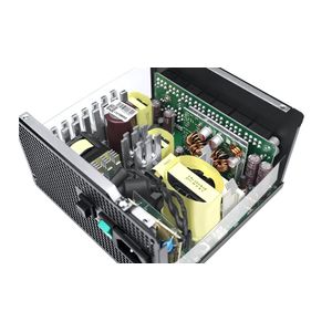 R-PQ650M-FA0B-EU-Galeria-7