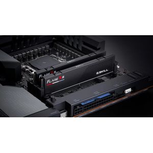 F5-6000J3636F16GX2-FX5-Galeria-5